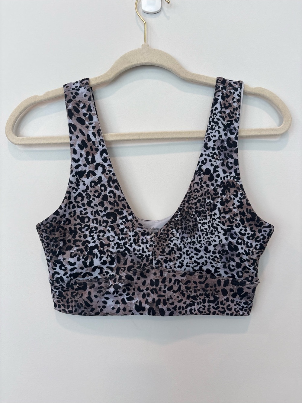 NWOT Harmony Balance Leopard Print Scoop Sports Bra, M